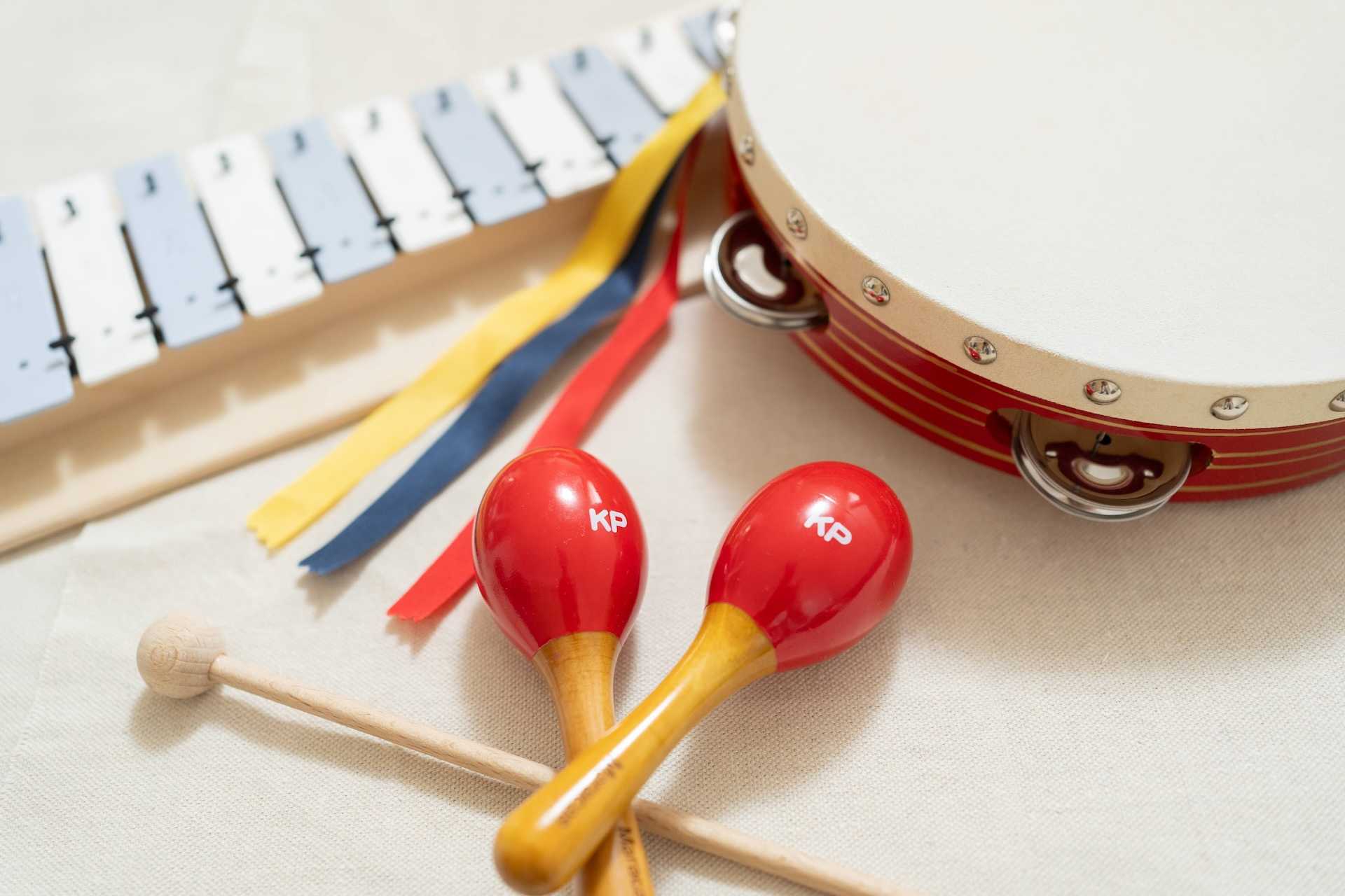 伊丹 ピアノレッスンの教材 - 小物楽器